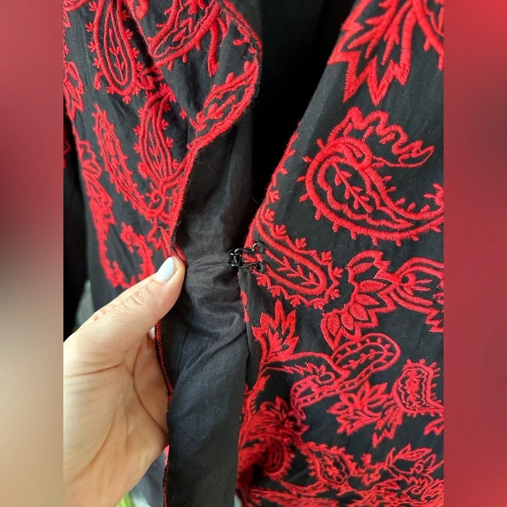 Chico’s Jacket Sz 1 Black Red Embroidered Floral gold Beads 3/4 length sleeves